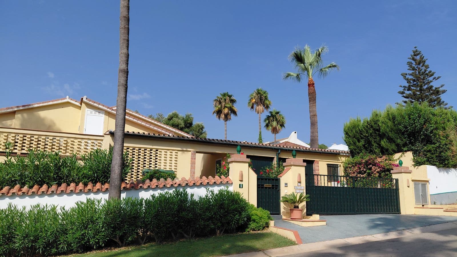 Detached Villa in Sotogrande Costa, Sotogrande