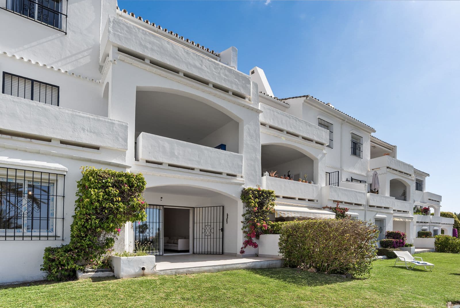 Ground Floor Apartment in Nueva Andalucía, Nueva Andalucía