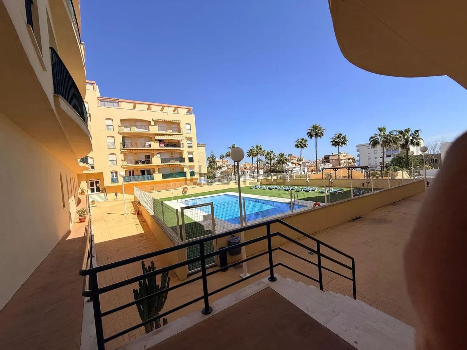 Middle Floor Apartment in San Luis de Sabinillas, Manilva
