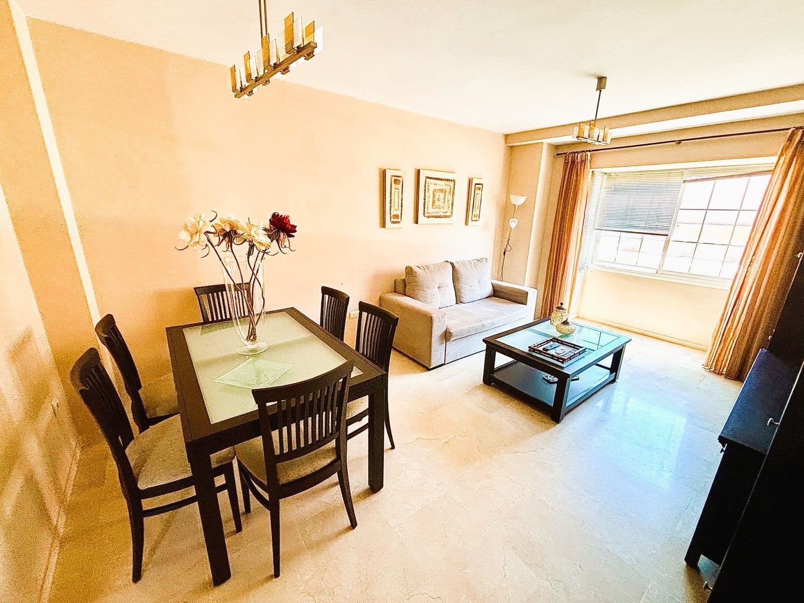 Middle Floor Apartment in Fuengirola, Fuengirola