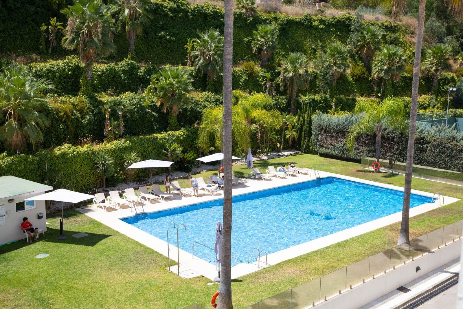 Middle Floor Apartment in Nueva Andalucía, Nueva Andalucía
