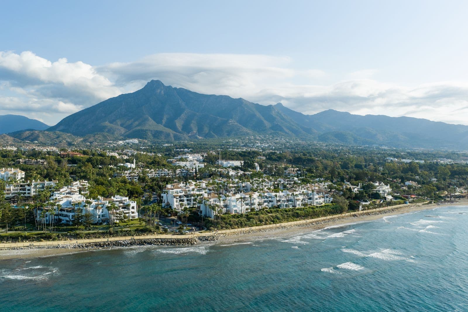 Penthouse Duplex in The Golden Mile, Marbella