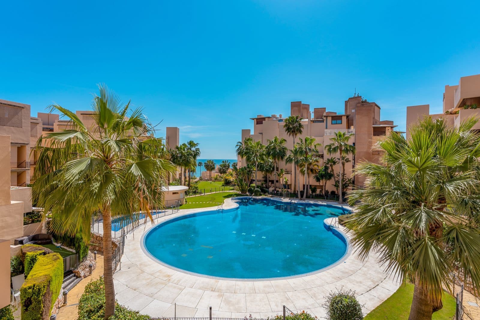 Ground Floor Apartment in New Golden Mile, Estepona