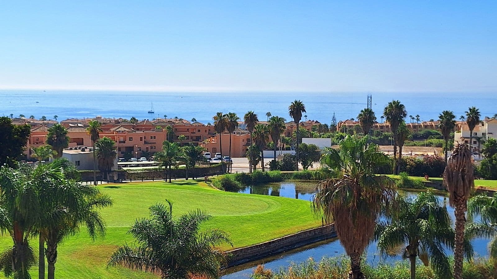 Penthouse in Casares Playa, Casares