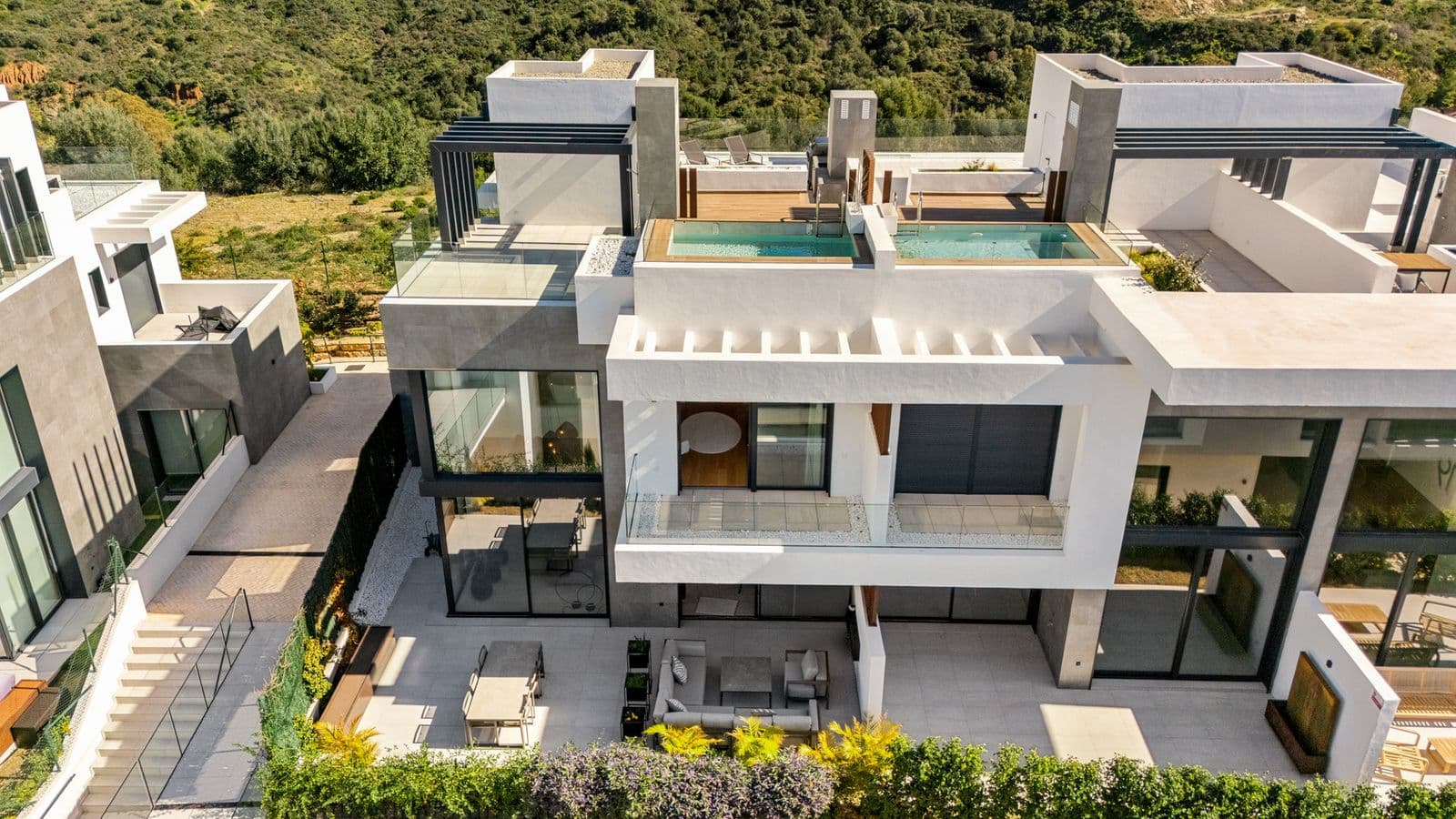 Semi-Detached House in Río Real, Marbella East
