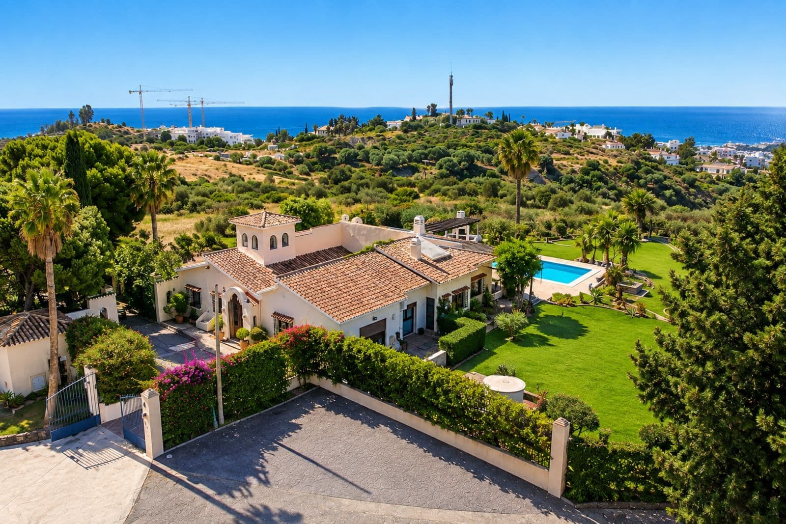Finca - Cortijo in Estepona, Estepona