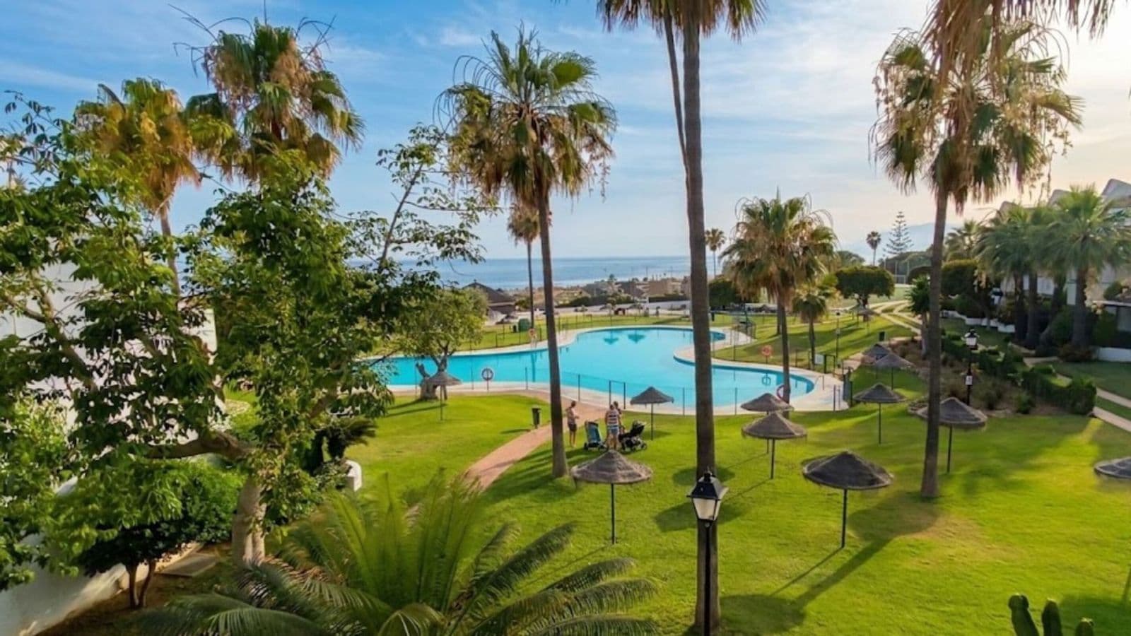 Duplex in Las Chapas, Marbella East