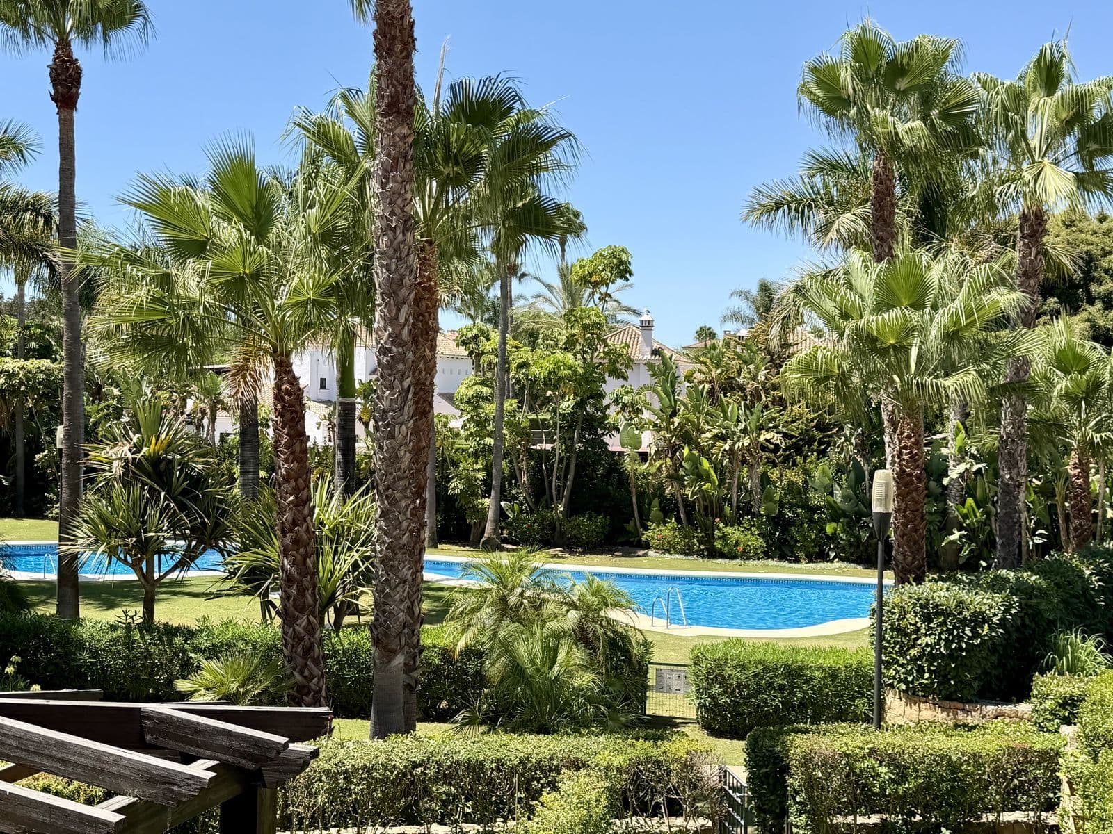 Top Floor Apartment in Puerto Banús, Marbella
