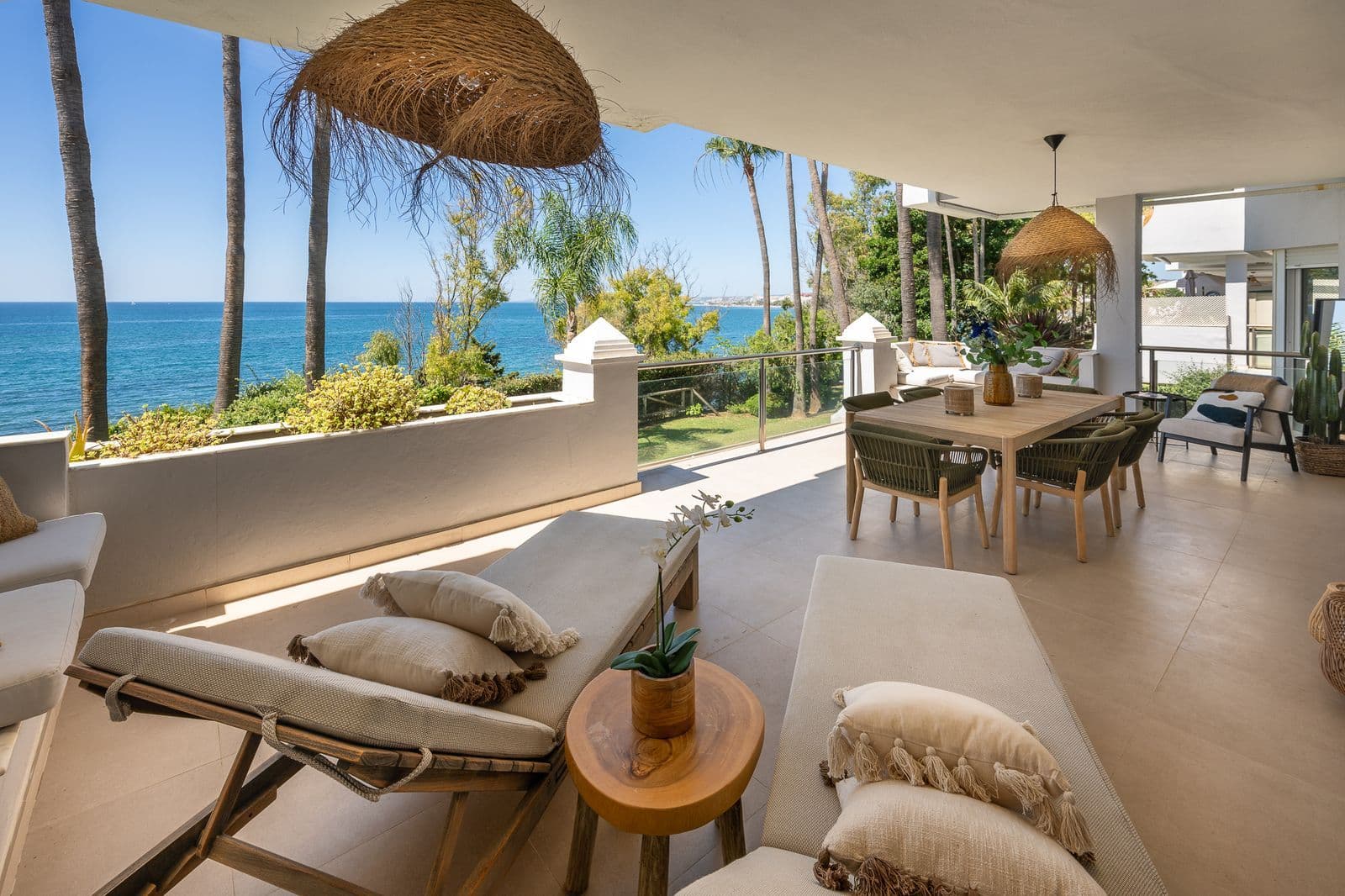 Middle Floor Apartment in Estepona, Estepona