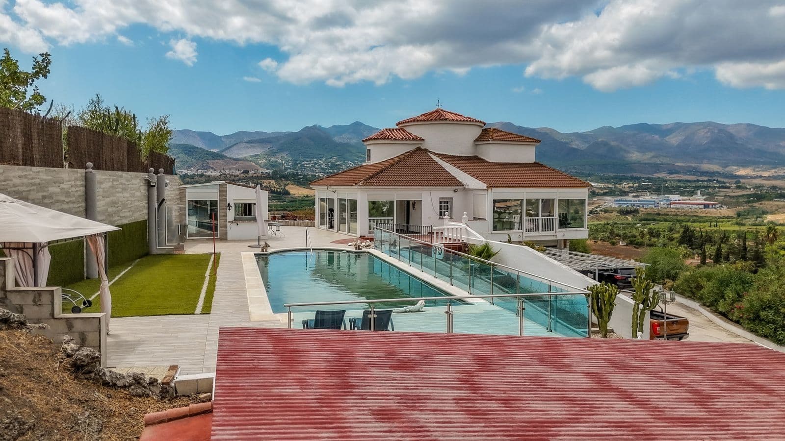 Detached Villa in Alhaurín de la Torre, Alhaurín de la Torre