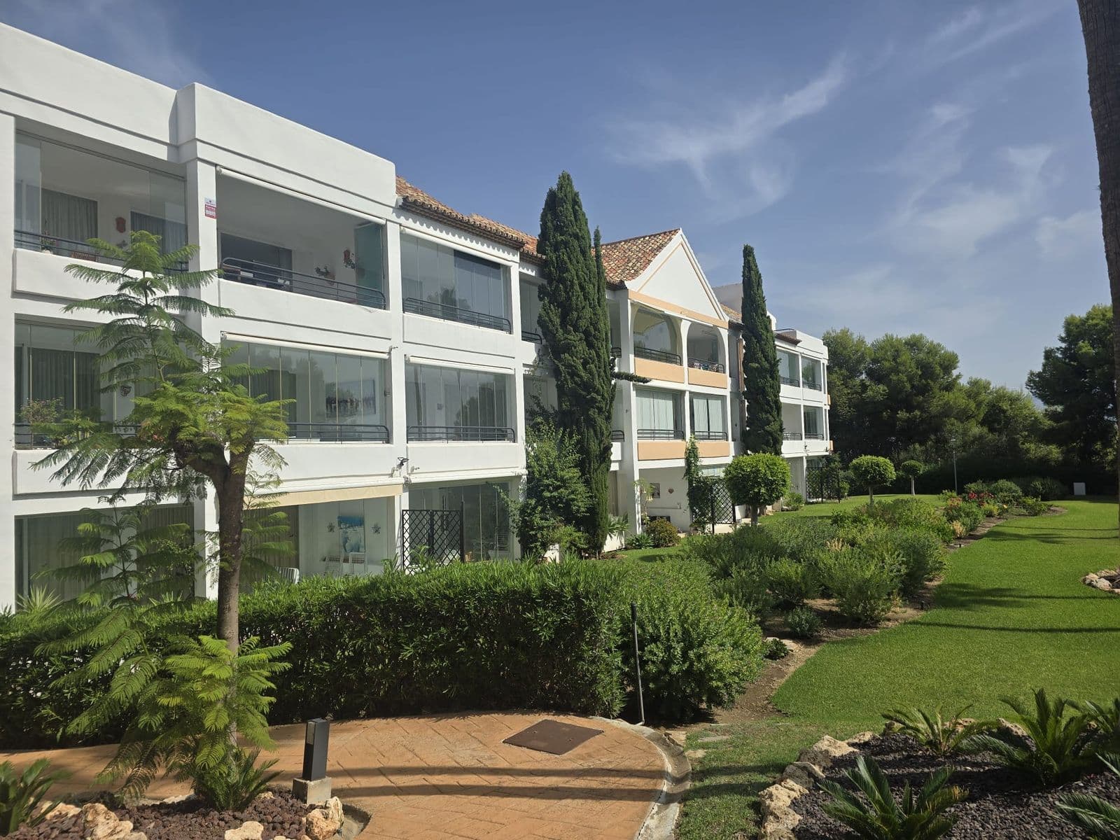 Top Floor Apartment in Miraflores, Mijas