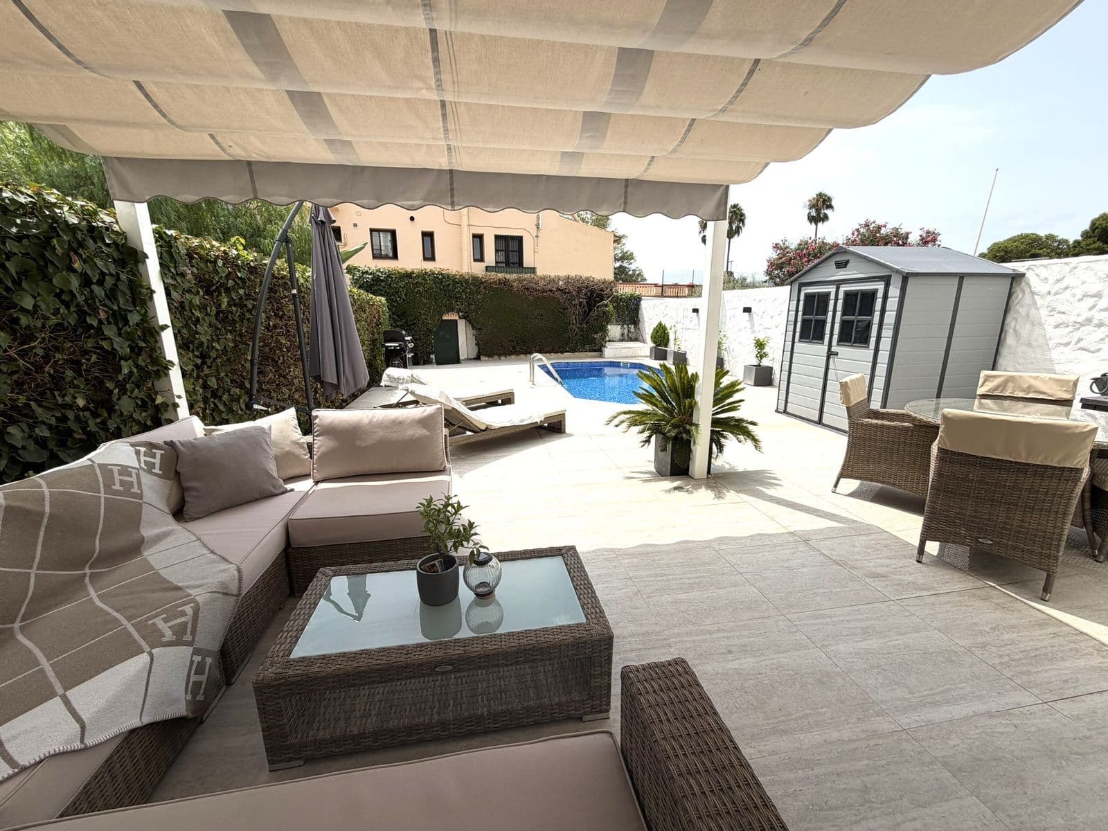 Ground Floor Apartment in El Paraiso, Estepona