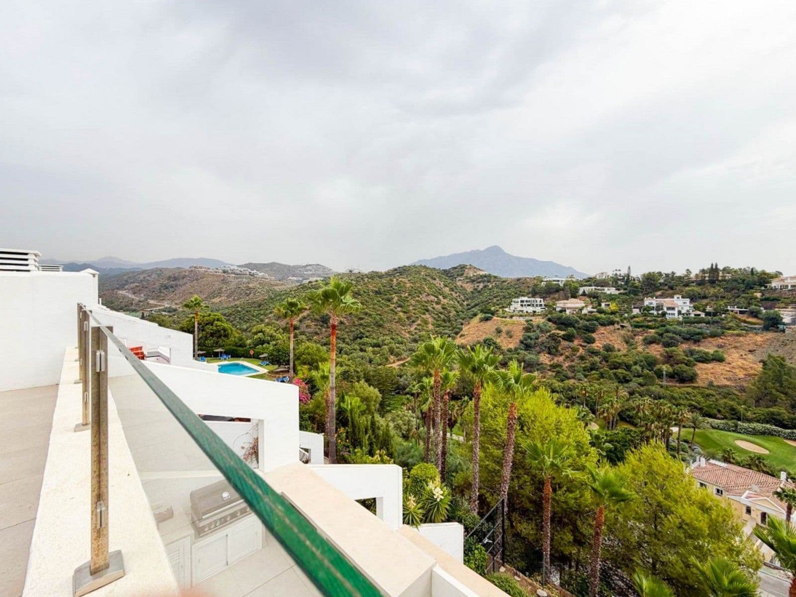 Penthouse in La Quinta, Benahavís