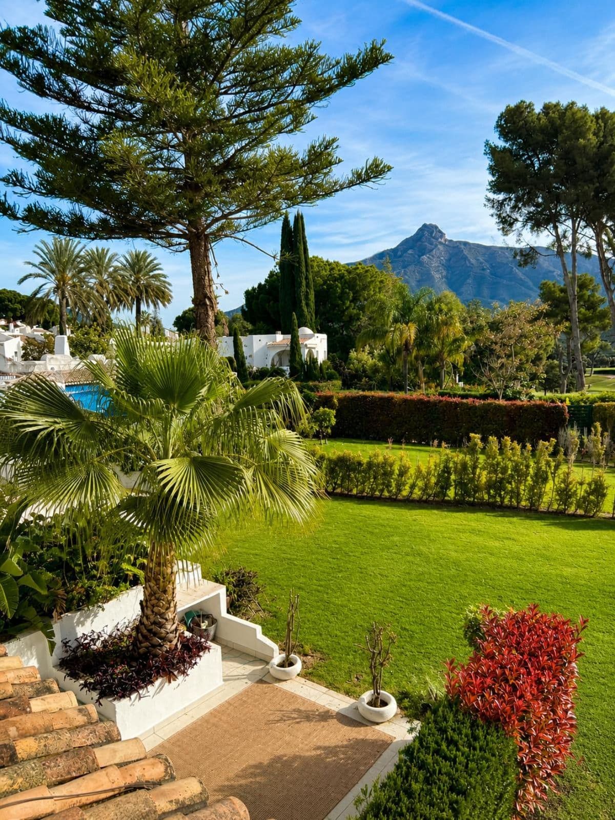 Townhouse in Nueva Andalucía, Nueva Andalucía