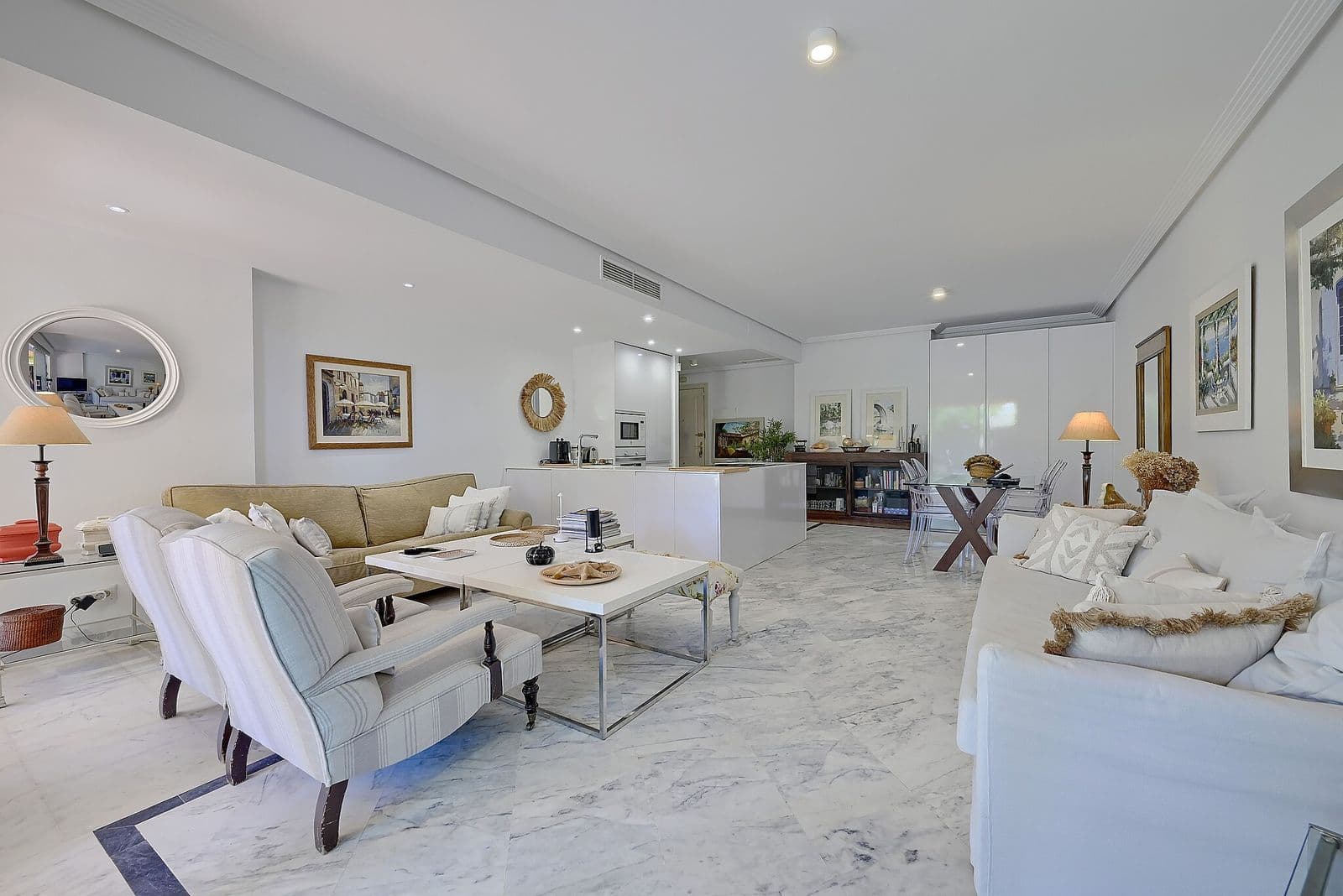 Ground Floor Apartment in Bahía de Marbella, Marbella East