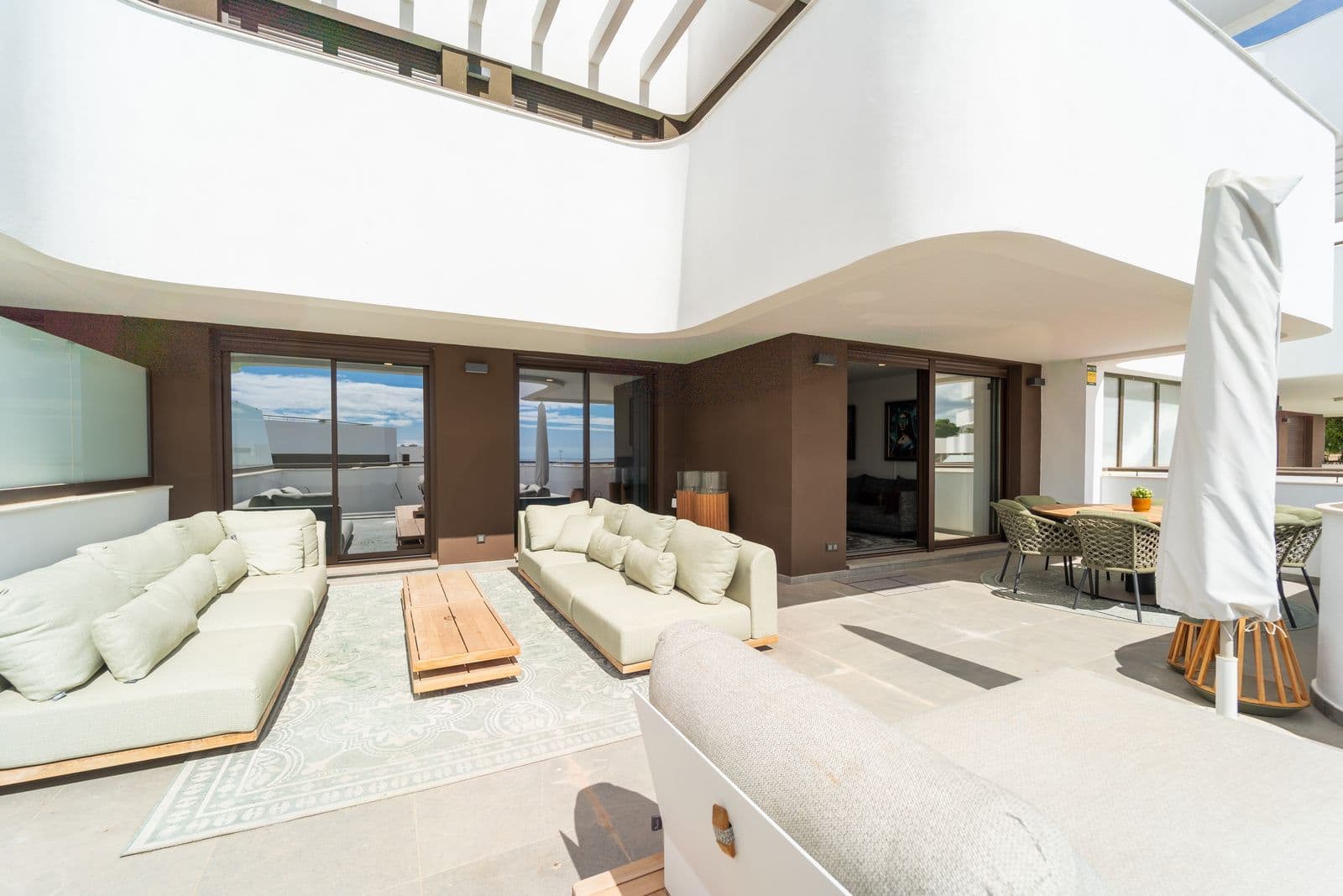 Middle Floor Apartment in Estepona, Estepona