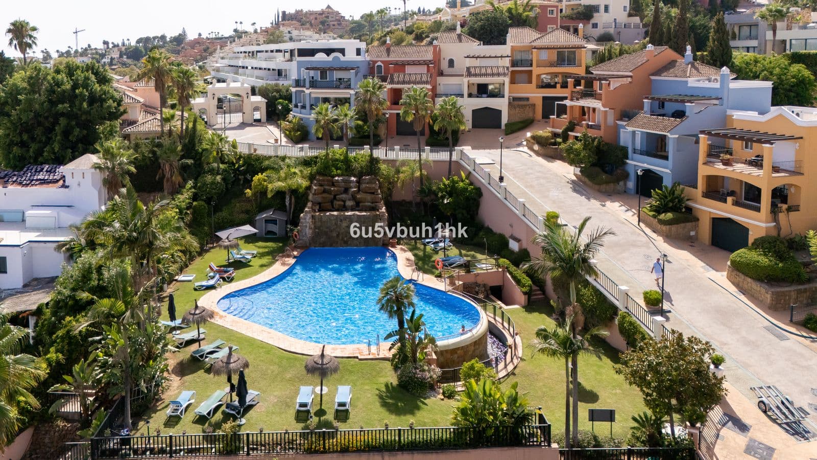 Townhouse in Nueva Andalucía, Nueva Andalucia, Nueva Andalucía