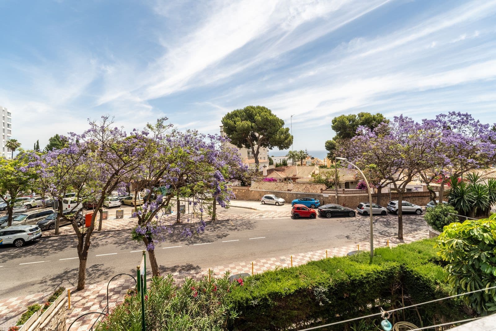 Middle Floor Apartment in Benalmadena Costa, Benalmádena