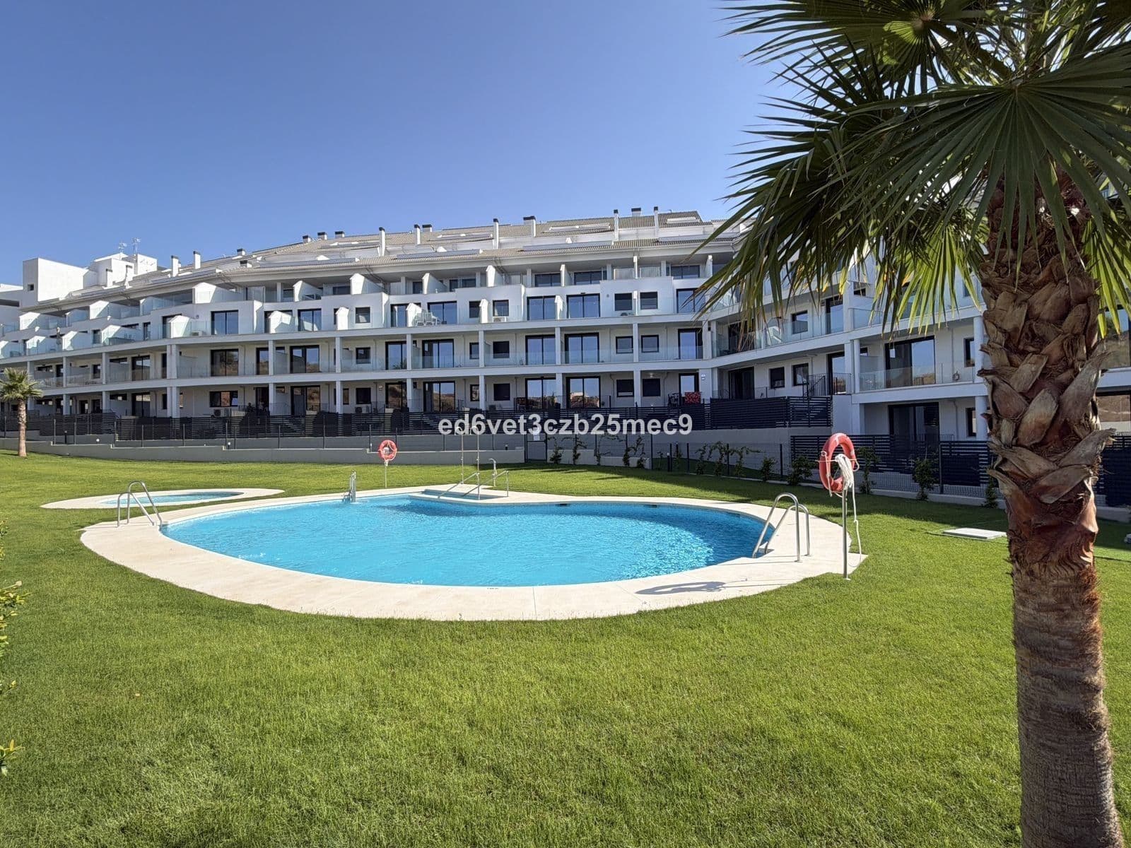 Middle Floor Apartment in Fuengirola, Fuengirola