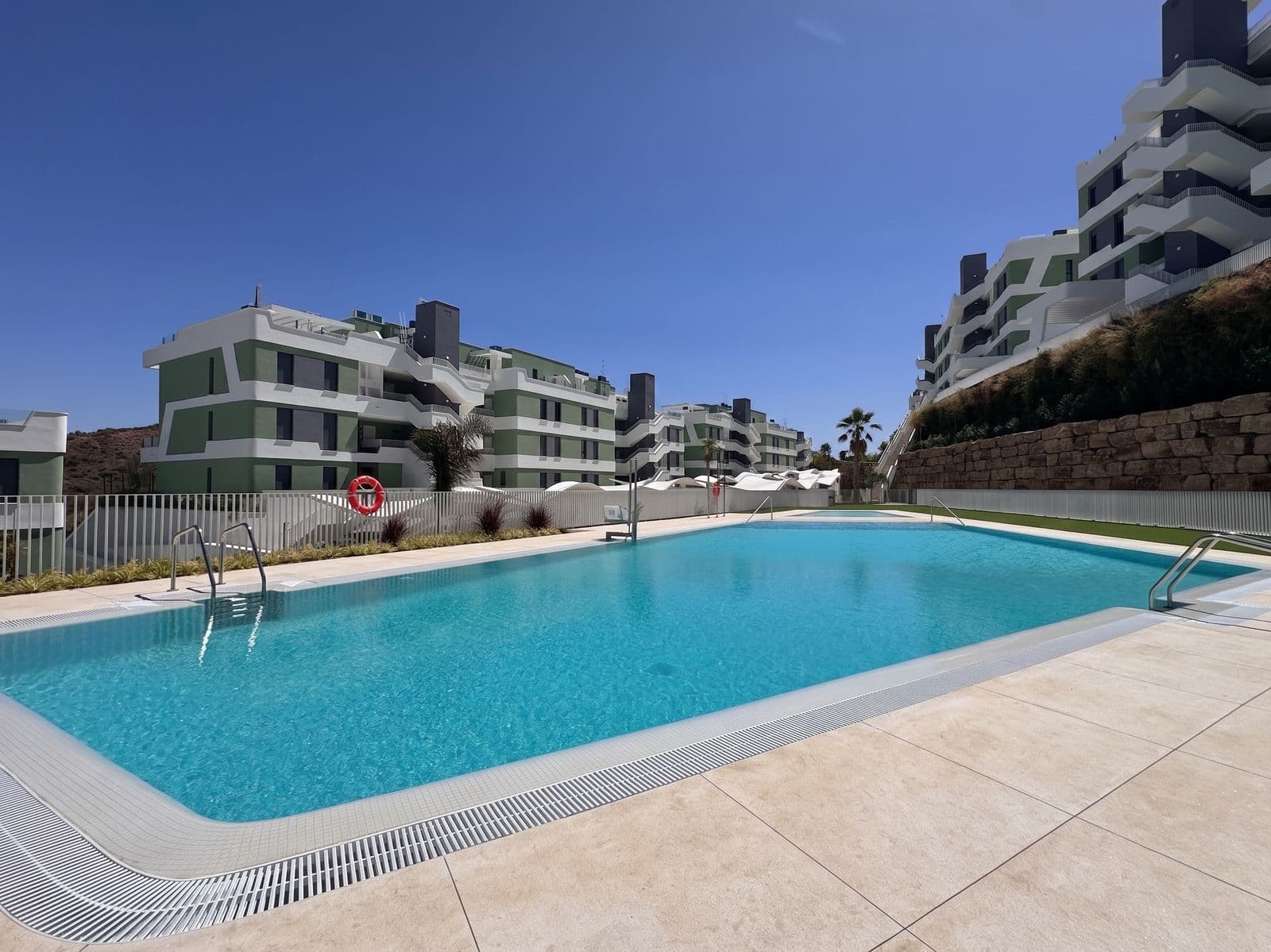Middle Floor Apartment in Calanova Golf, Mijas