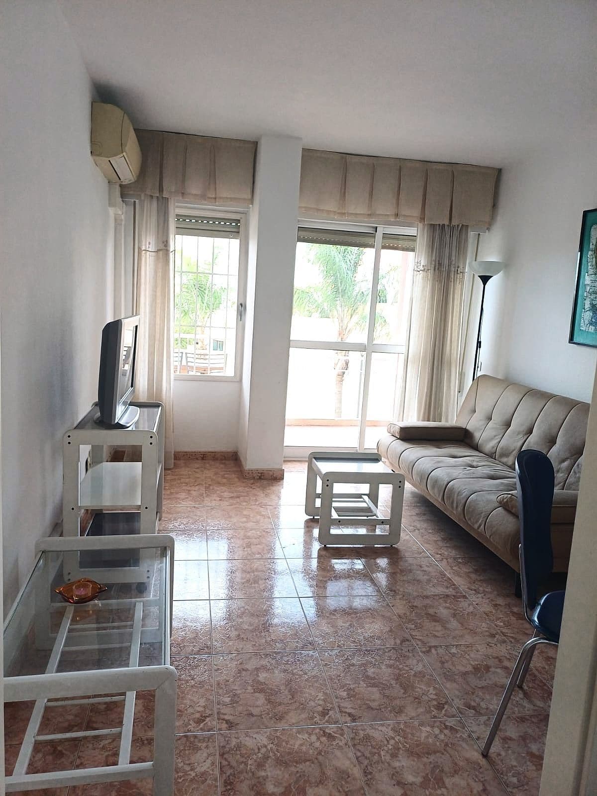 Middle Floor Apartment in Benalmadena, Benalmádena