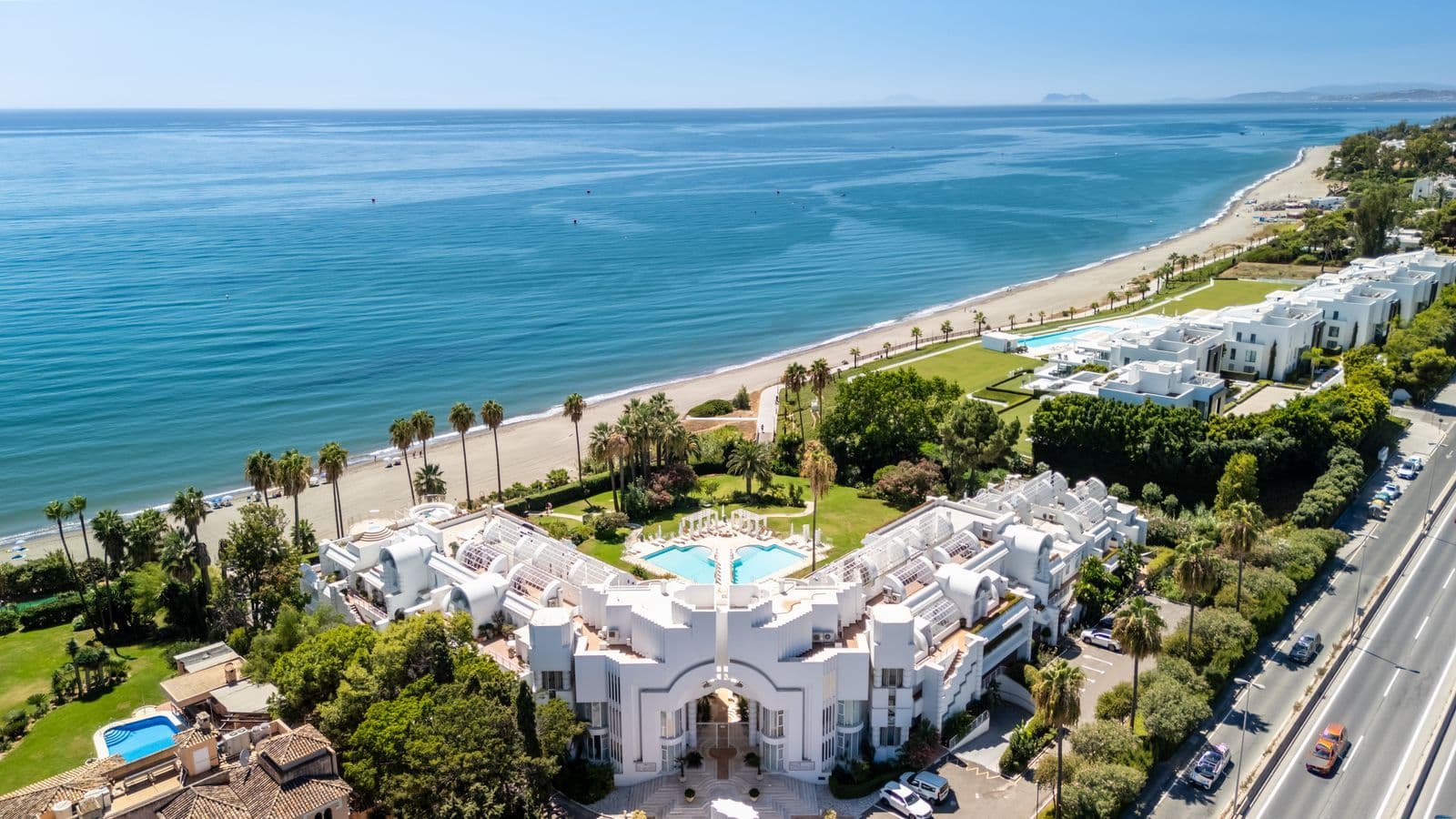 Middle Floor Apartment in Estepona, Estepona