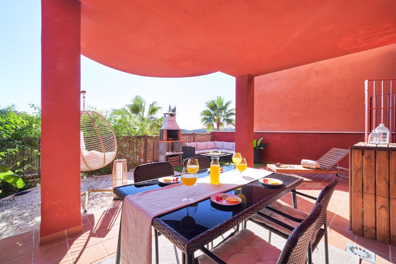 Middle Floor Apartment in Reserva de Marbella, Marbella East