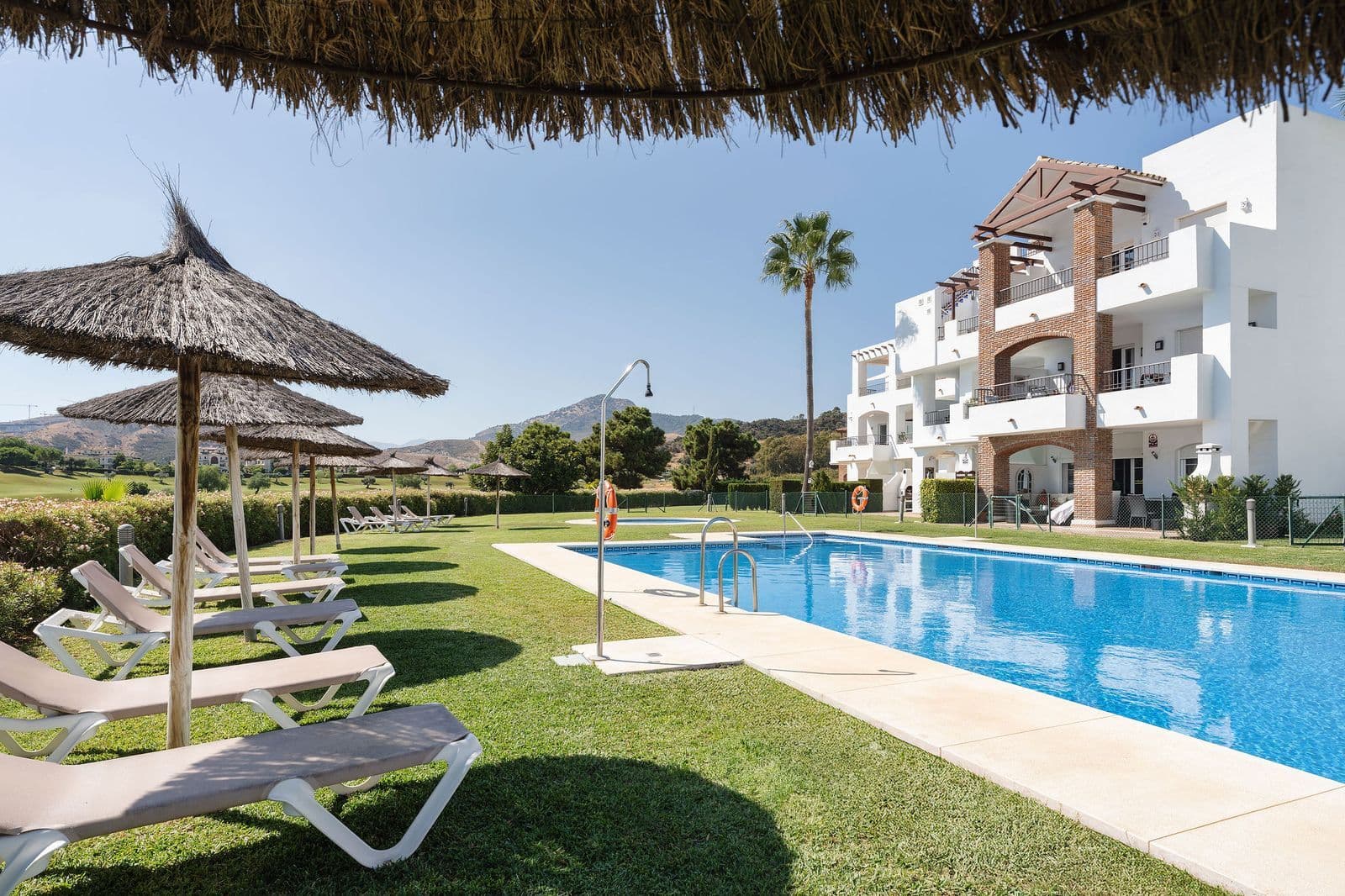 Penthouse in Los Arqueros, Benahavís