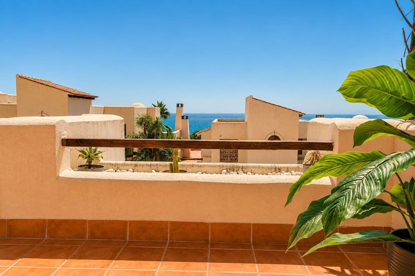 Townhouse in Casares, Casares