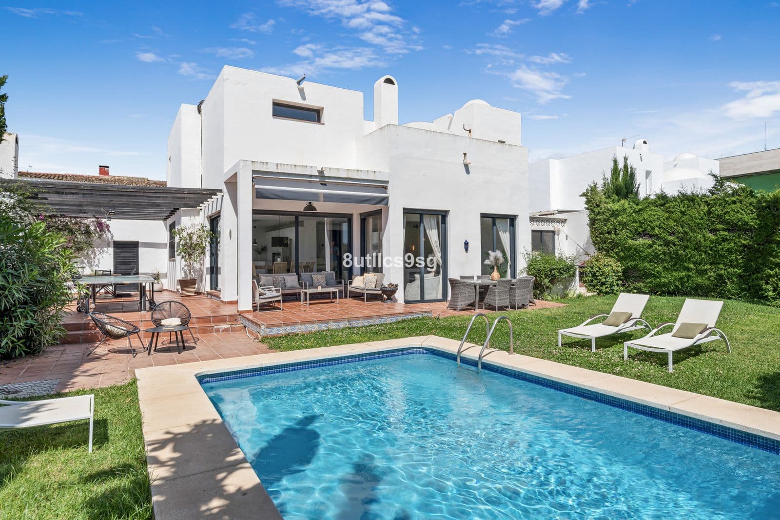 Detached Villa in Nueva Andalucía, Nueva Andalucía