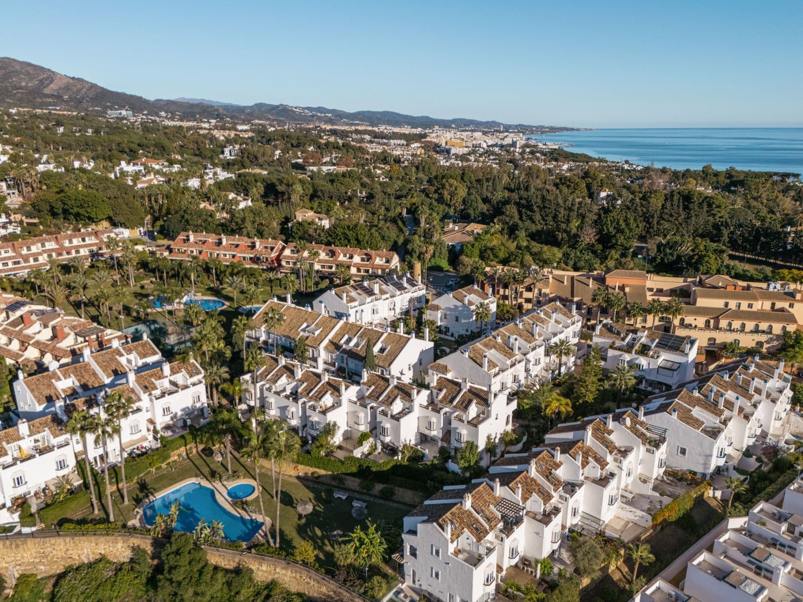 Townhouse in The Golden Mile, Marbella