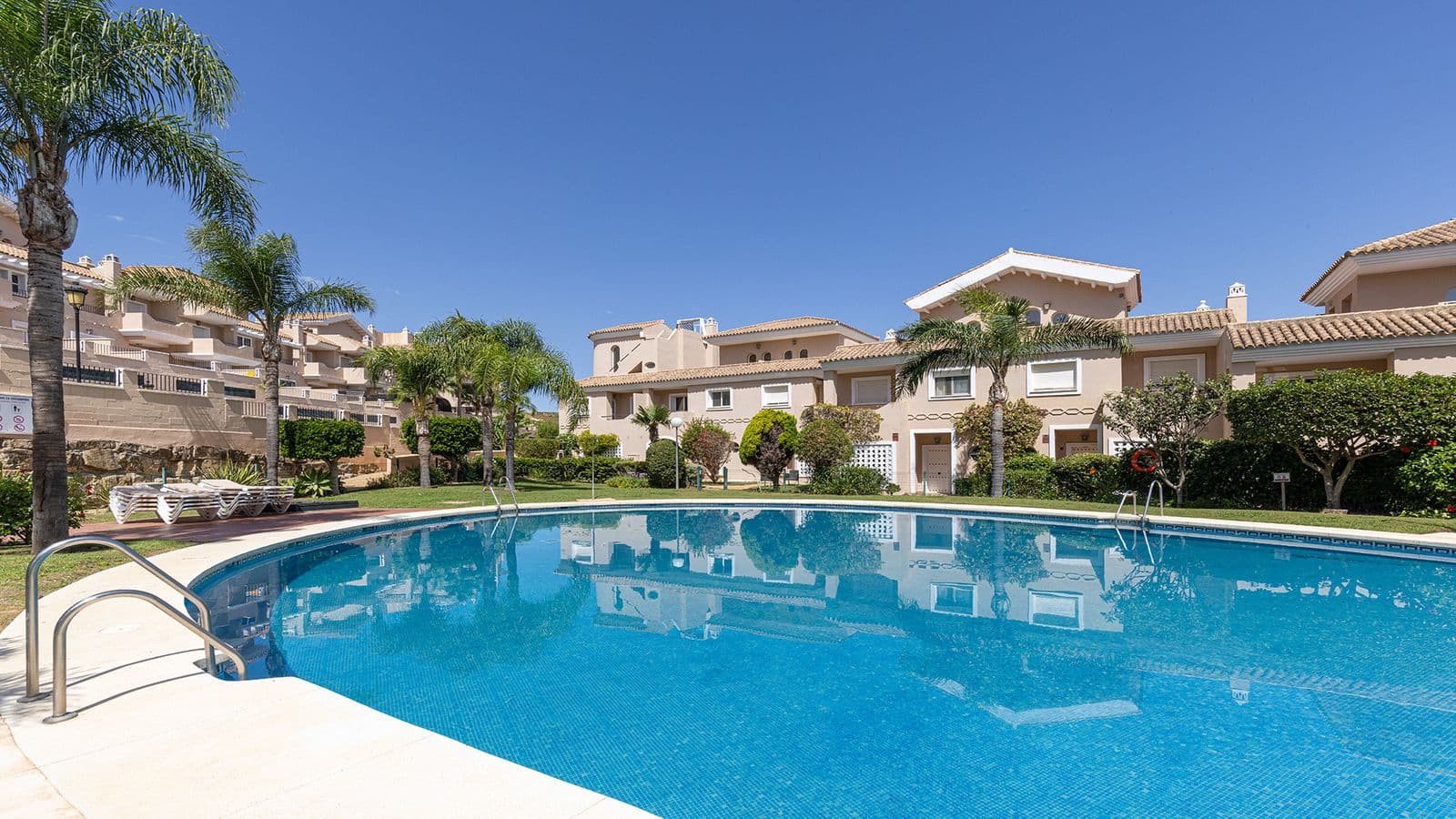 Townhouse in La Duquesa, Manilva