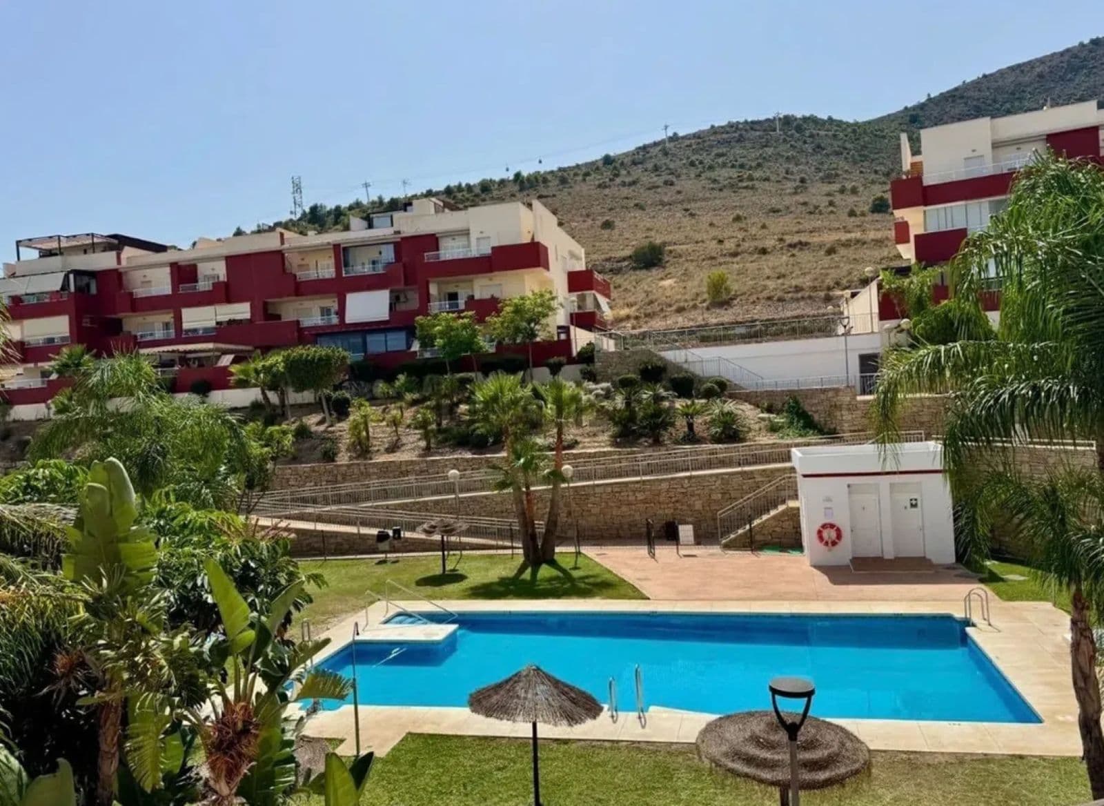 Middle Floor Apartment in Benalmadena, Benalmádena