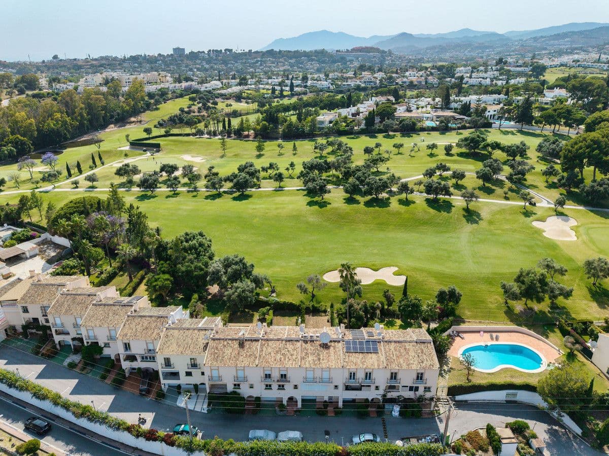 Townhouse in Nueva Andalucía, Nueva Andalucía