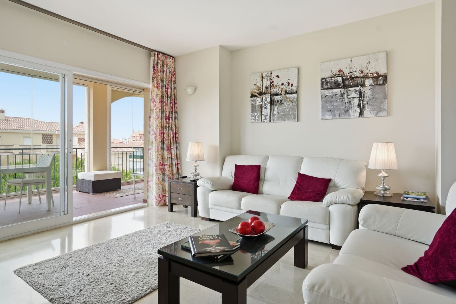 Middle Floor Apartment in El Chaparral, Mijas