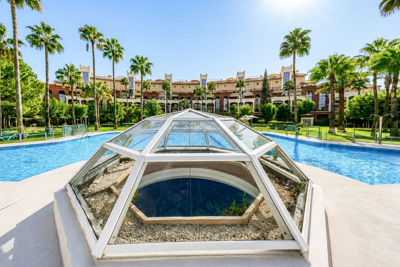 Middle Floor Apartment in Benalmadena, Benalmádena