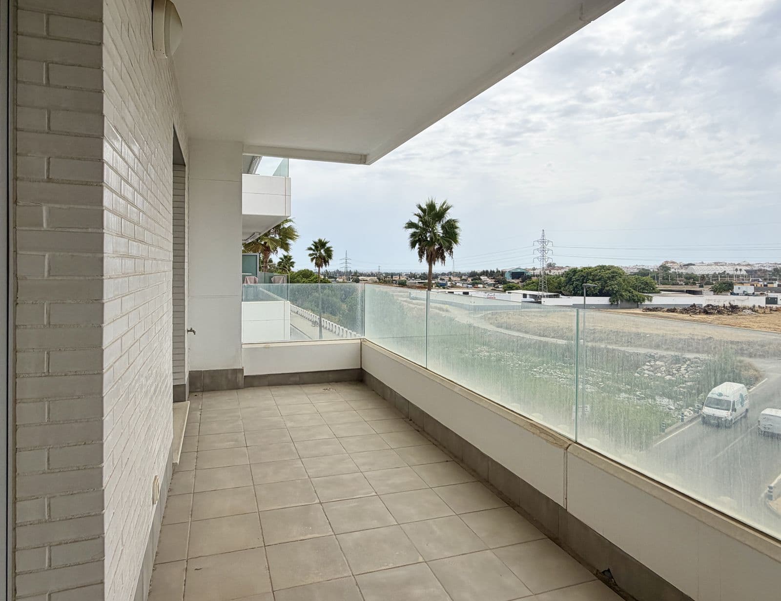 Middle Floor Apartment in Nueva Andalucía, Nueva Andalucía