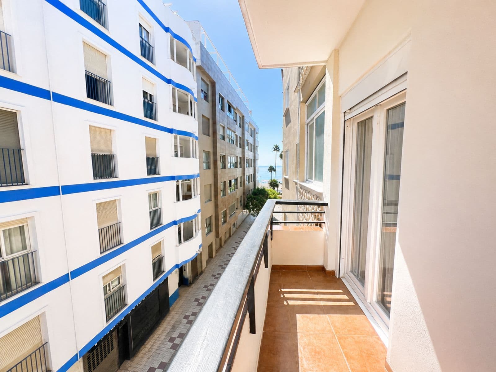 Middle Floor Apartment in Estepona, Estepona