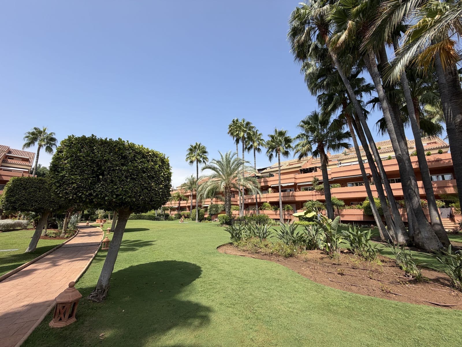 Ground Floor Apartment in Puerto Banús, Marbella