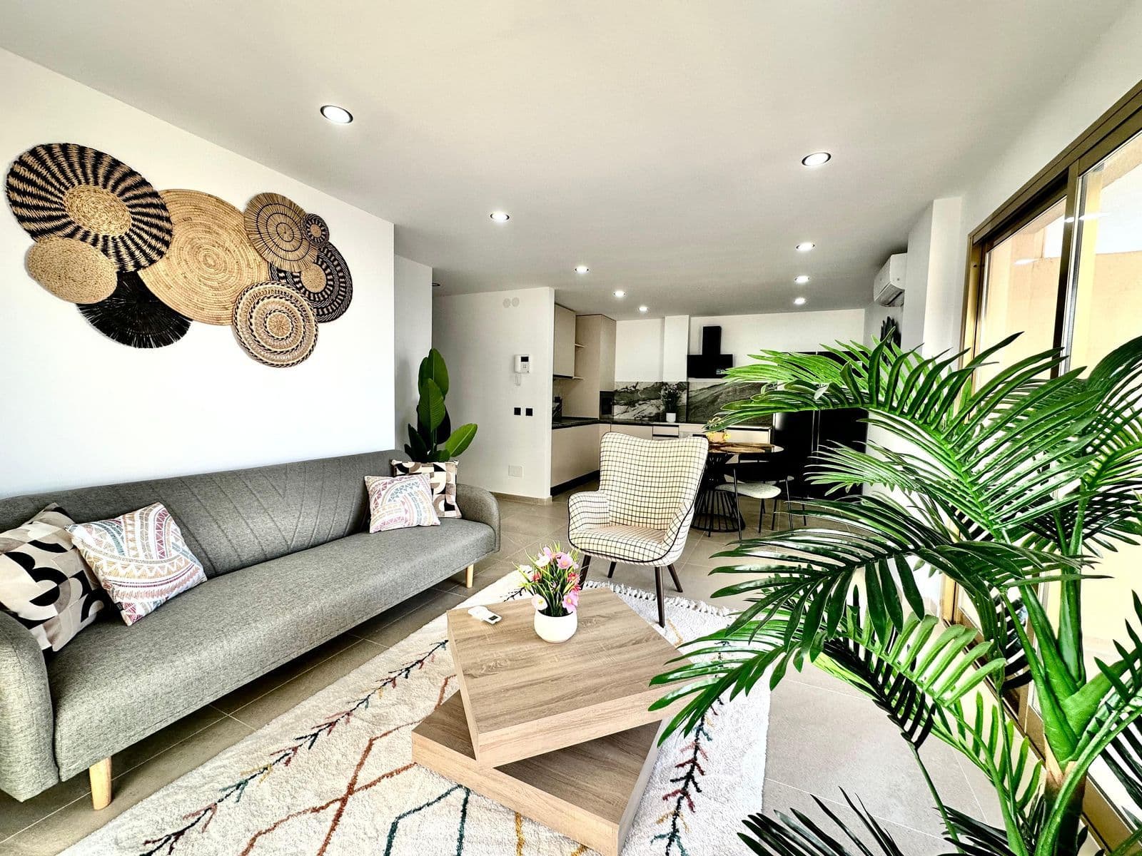 Middle Floor Apartment in Fuengirola, Fuengirola