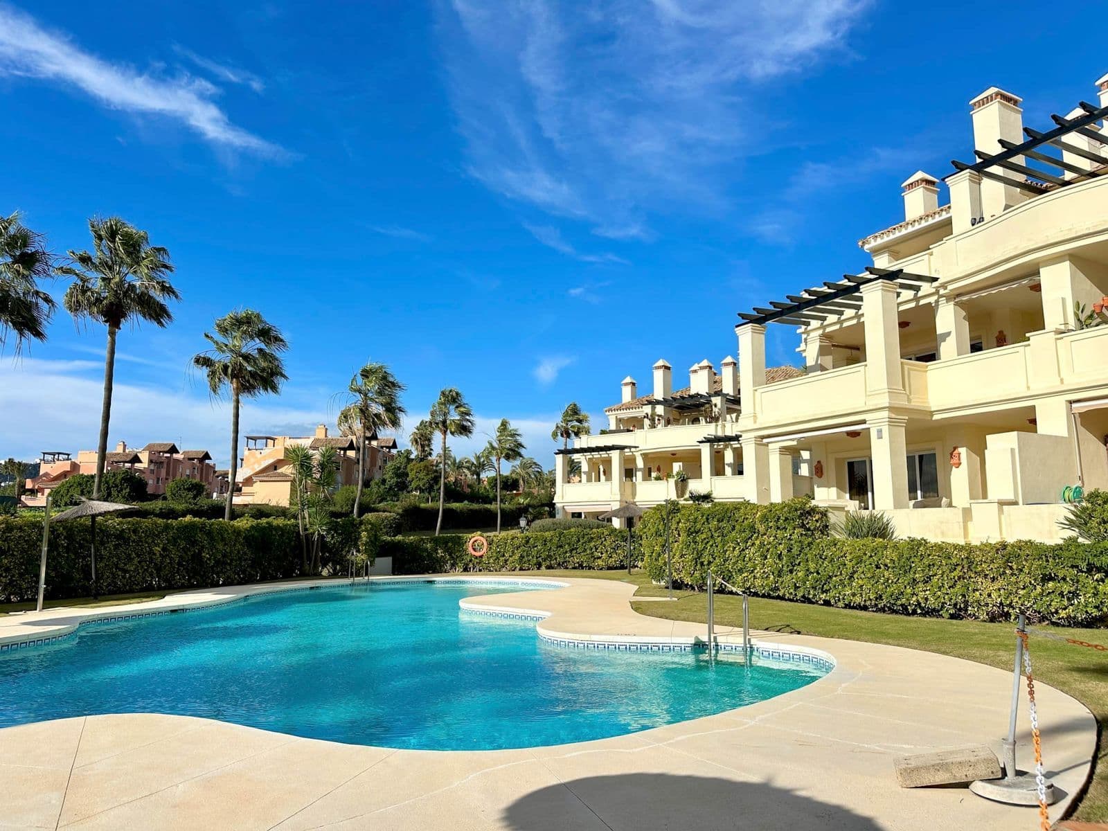 Middle Floor Apartment in Casares Playa, Casares