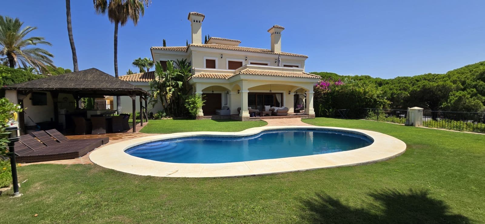 Detached Villa in Calahonda, Mijas
