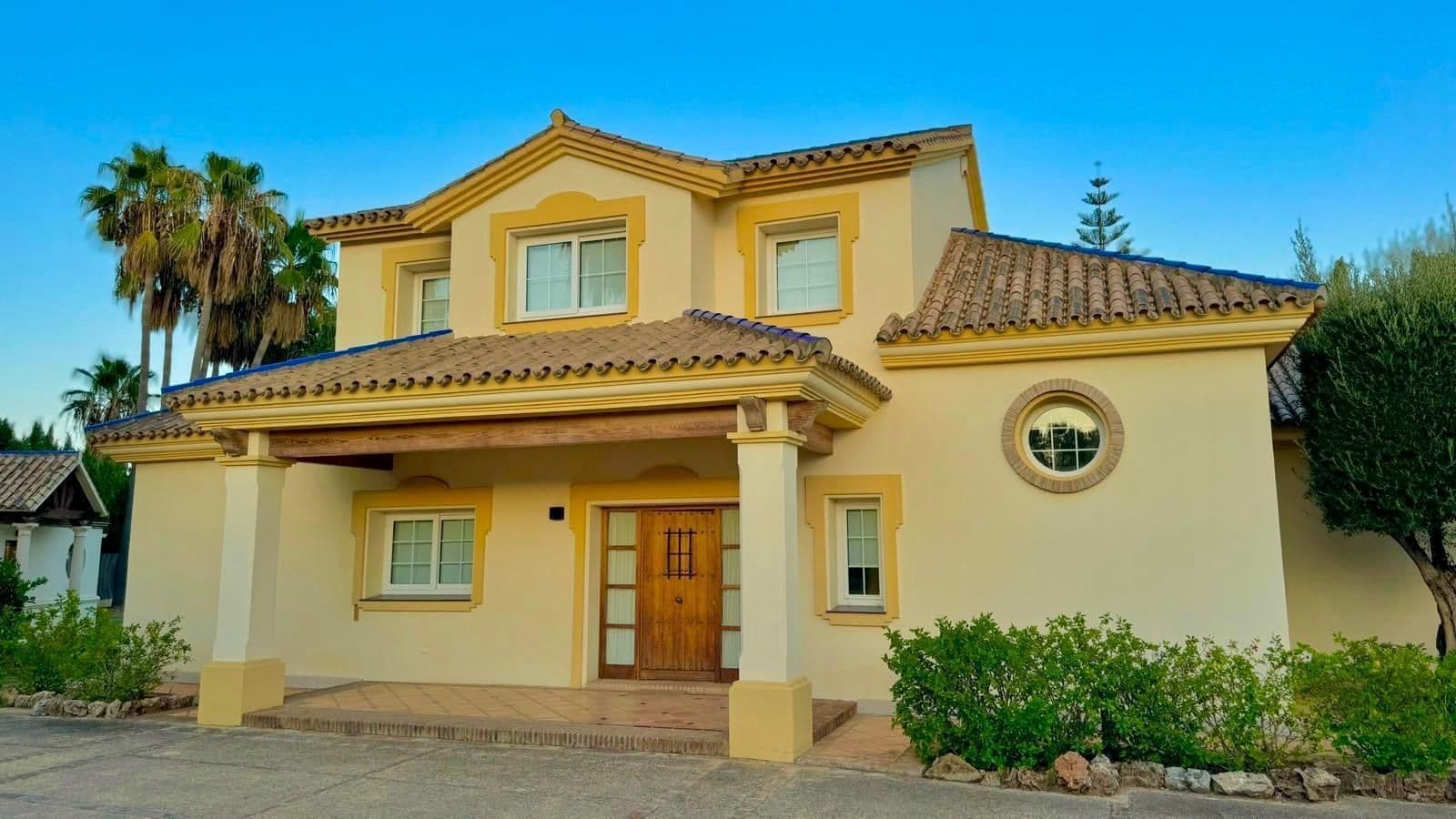 Detached Villa in Estepona, Estepona
