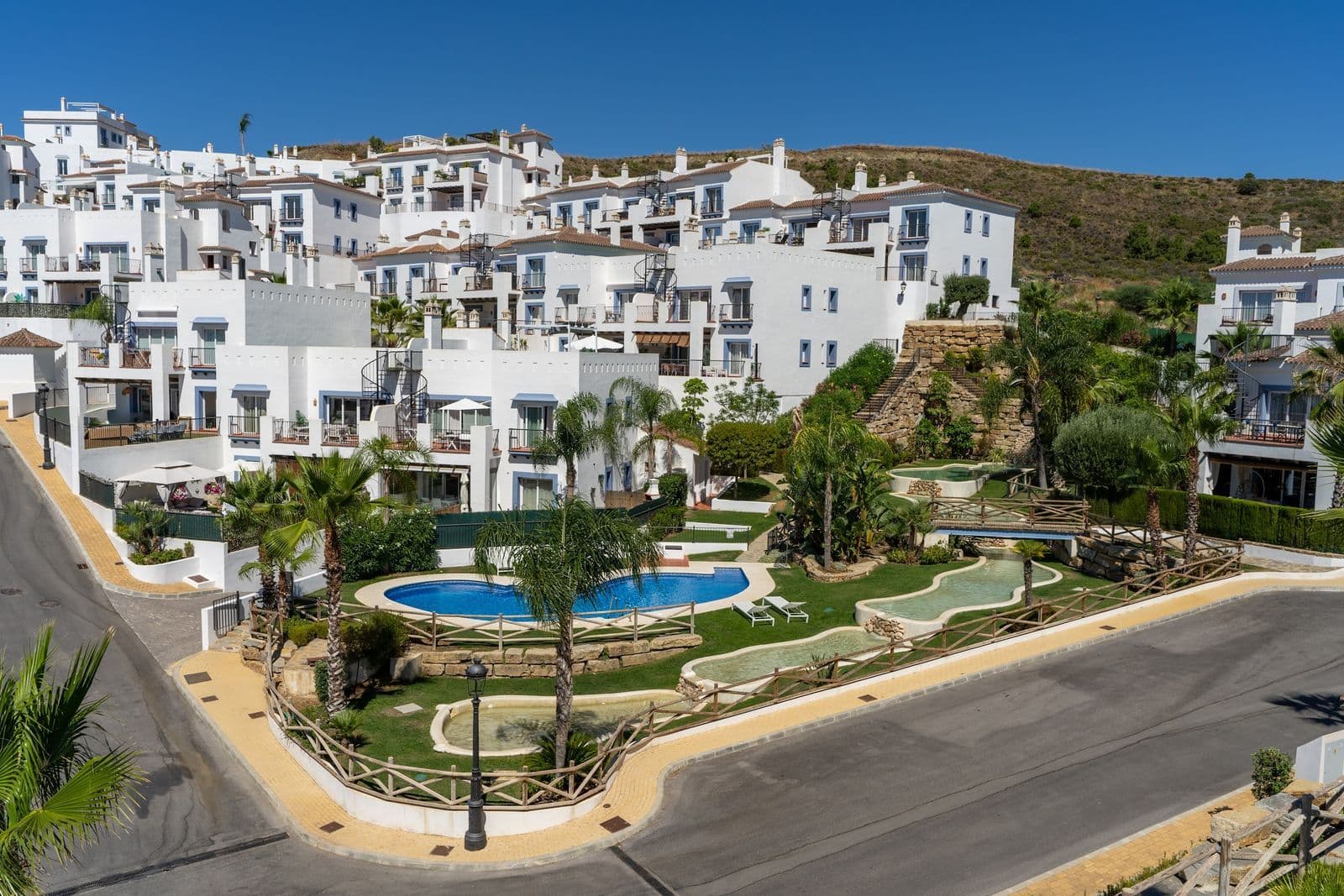 Ground Floor Apartment in El Paraiso, Estepona
