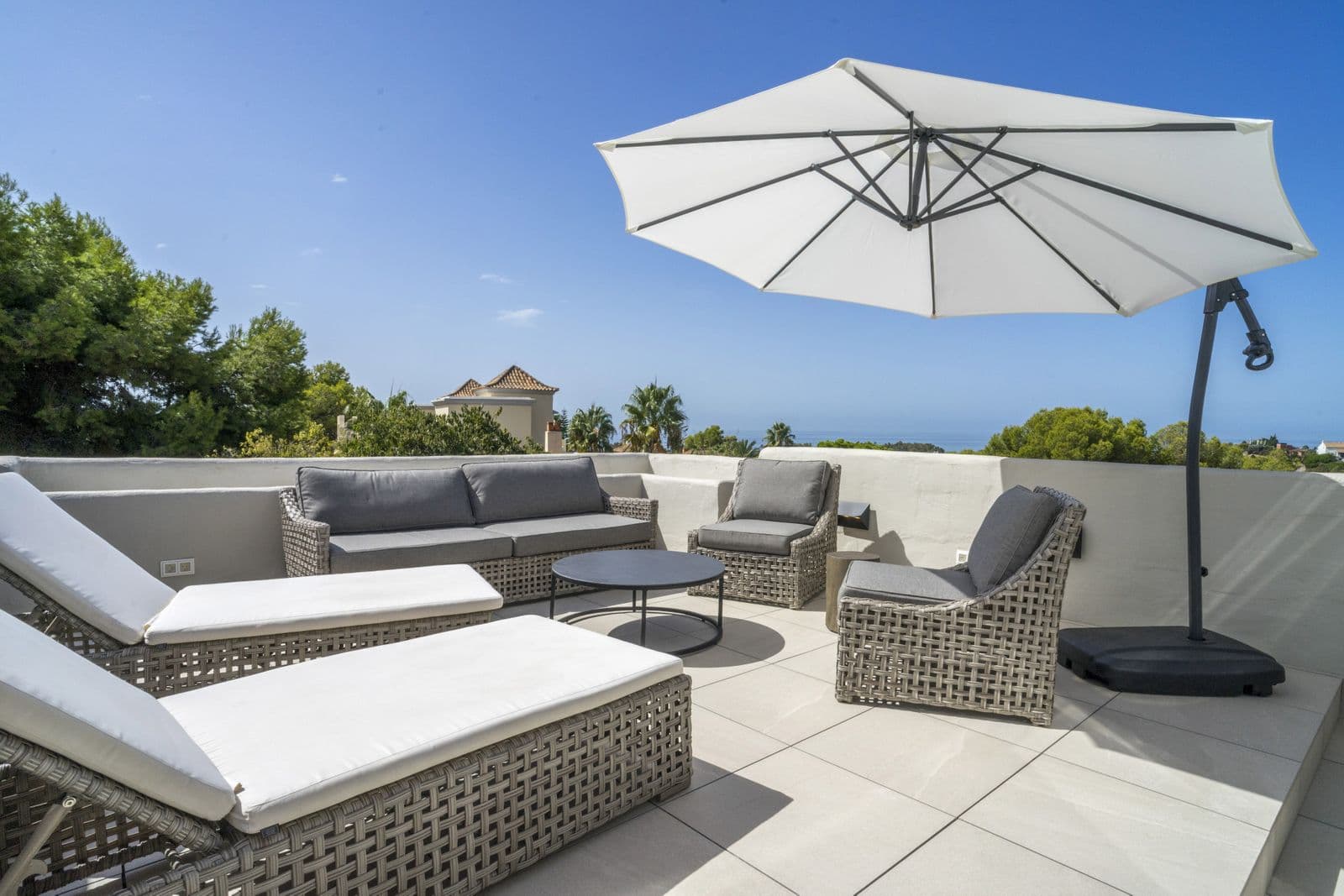 Townhouse in Artola, Marbella East