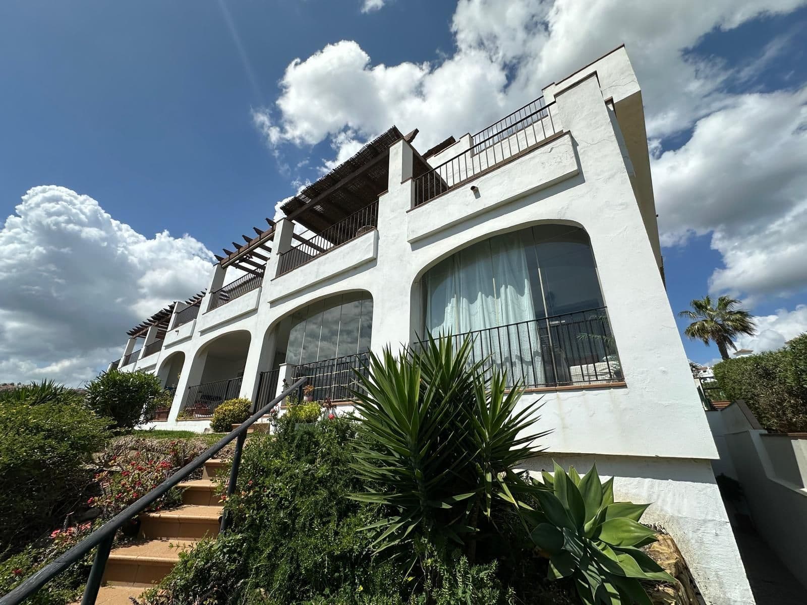 Middle Floor Apartment in La Alcaidesa, San Roque