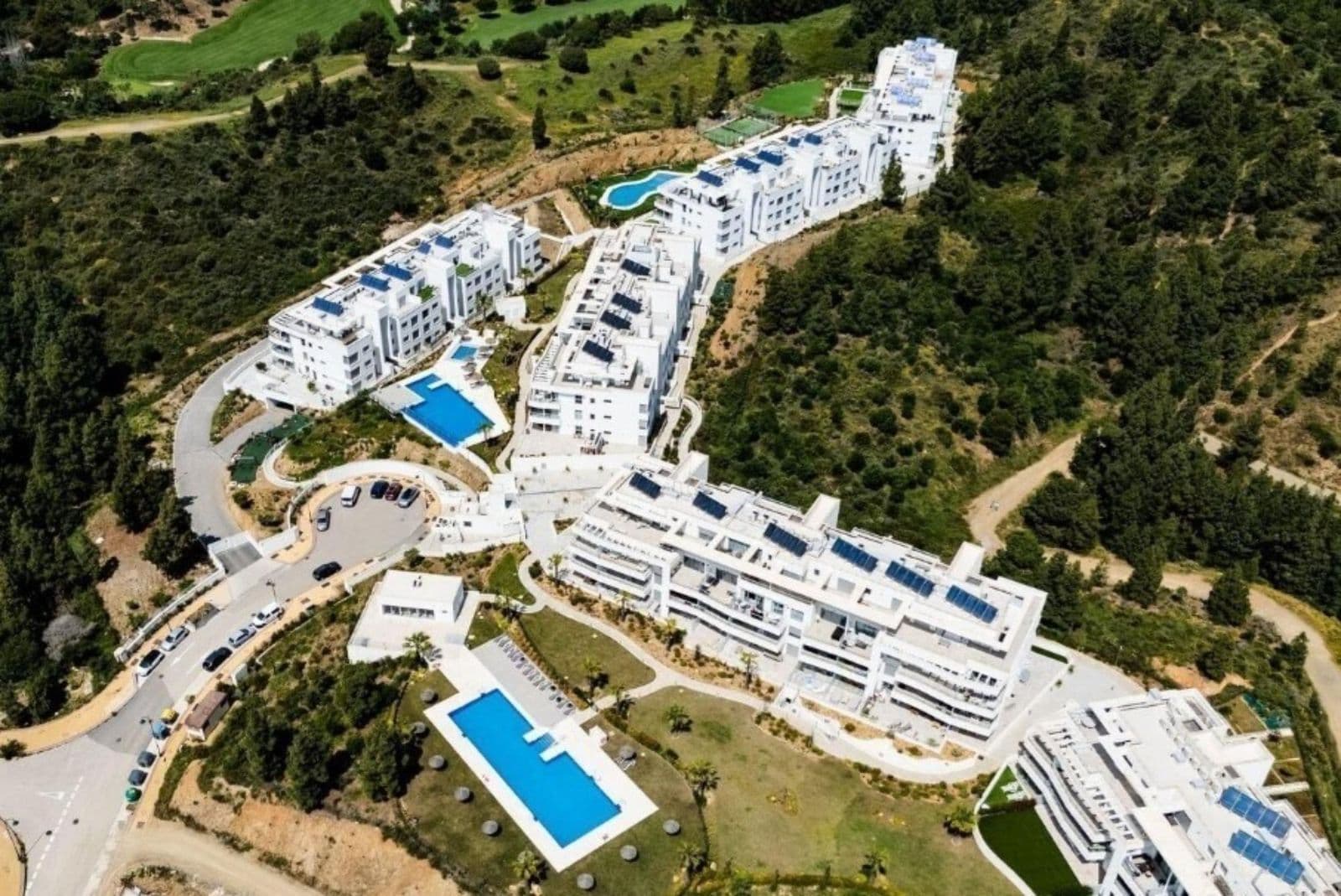 Middle Floor Apartment in El Faro, Mijas