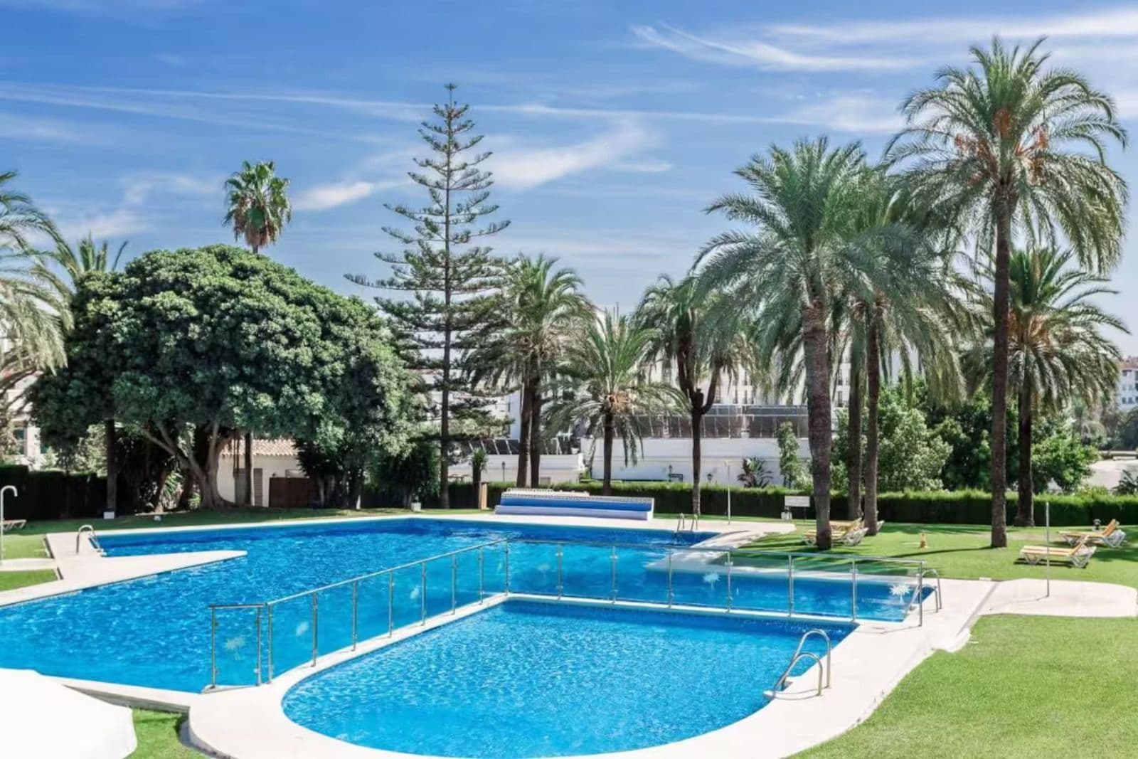 Ground Floor Apartment in Nueva Andalucía, Nueva Andalucía