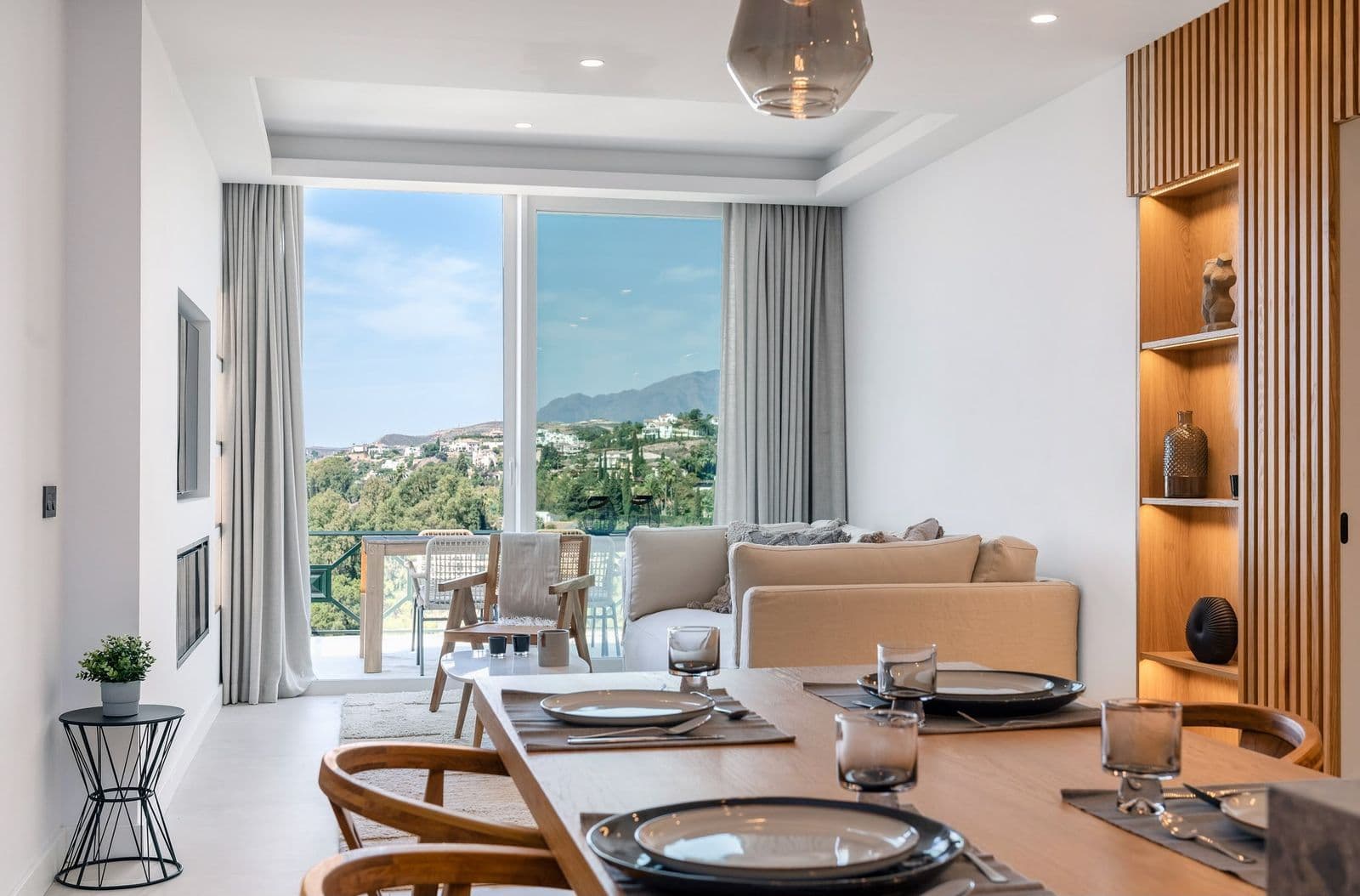 Middle Floor Apartment in La Quinta, Benahavís