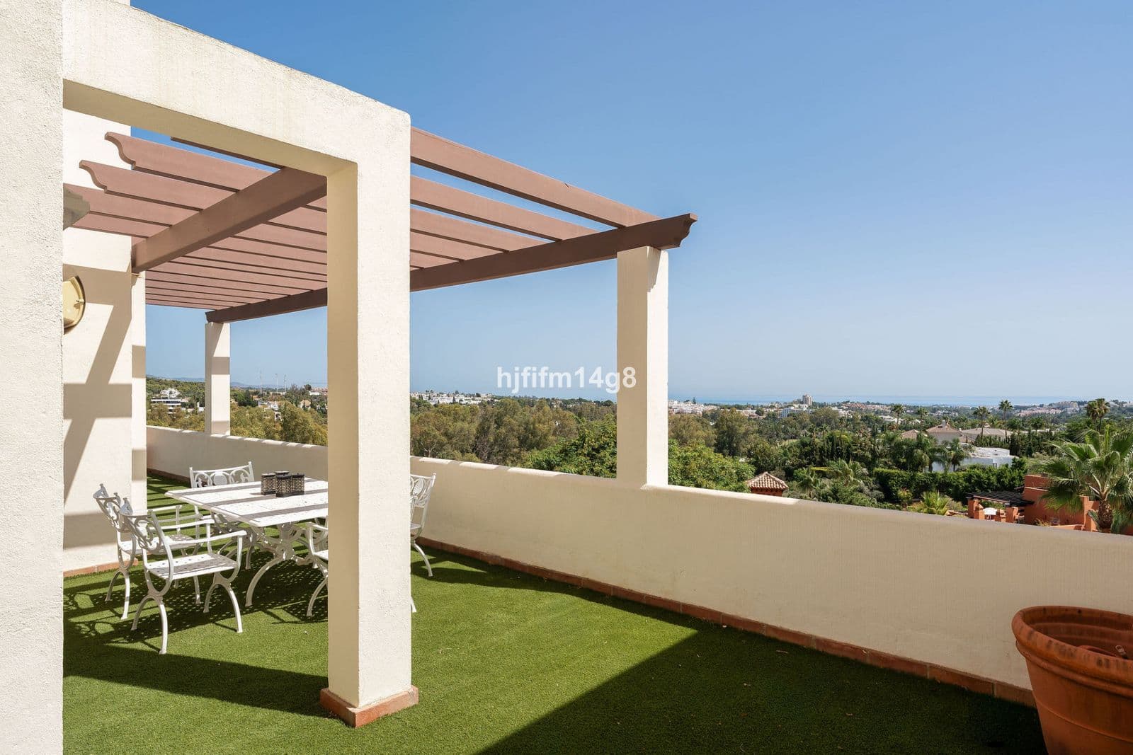 Penthouse Duplex in Nueva Andalucía, Nueva Andalucía